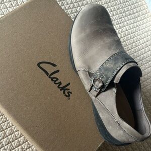 Clark’s Roseville Dot dark taupe shoes